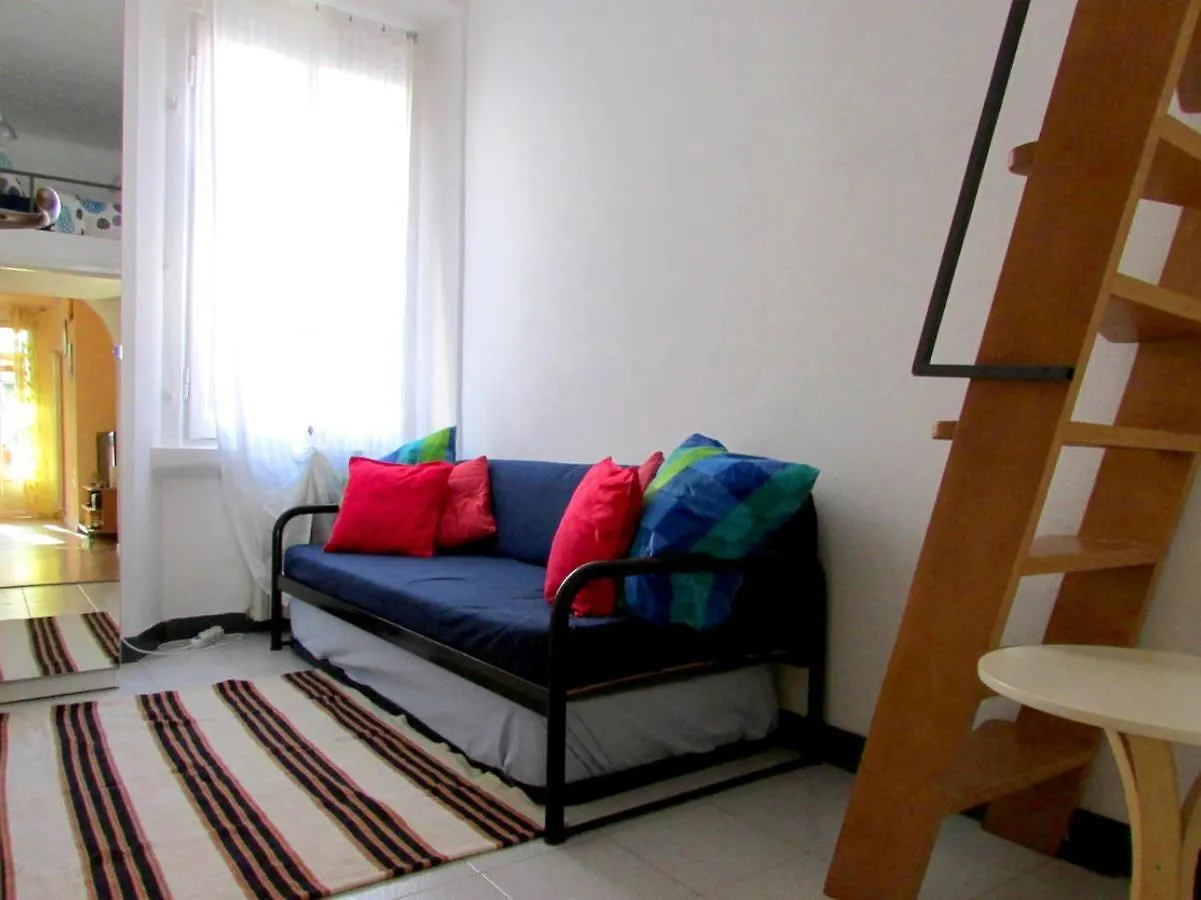 Love 4 Home @ Porta Romana location